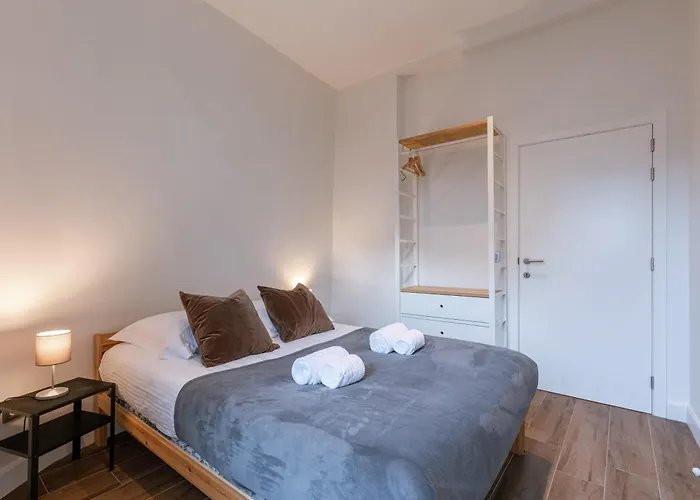 Apartment Huswell - Pleasant On Location In *