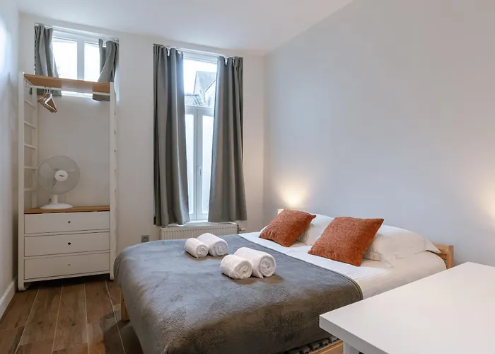 Apartment Huswell - Pleasant On Location In *