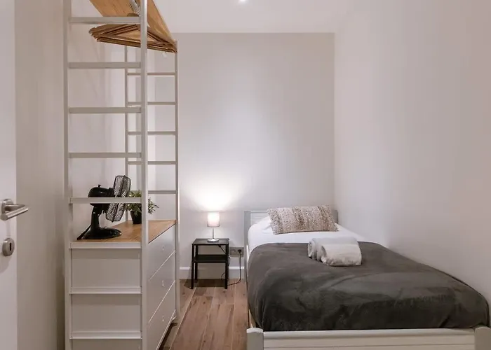 Apartment Huswell - Pleasant On Location In *