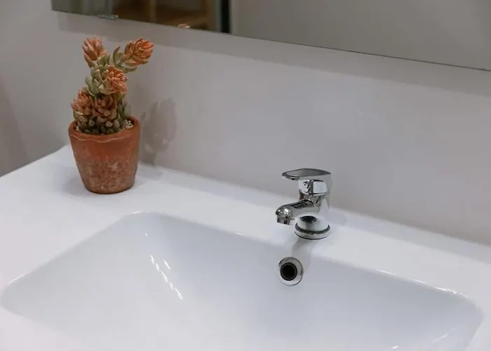 Huswell - Pleasant On Location In Apartment Gent